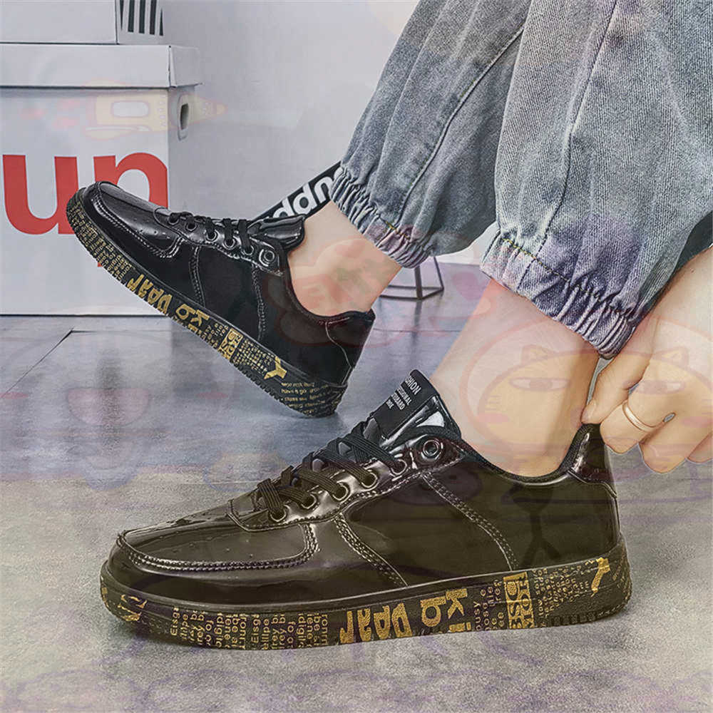 Round Foot Size 45 Sneakers Wh - Streetwear Brands In Uk 评论和价格